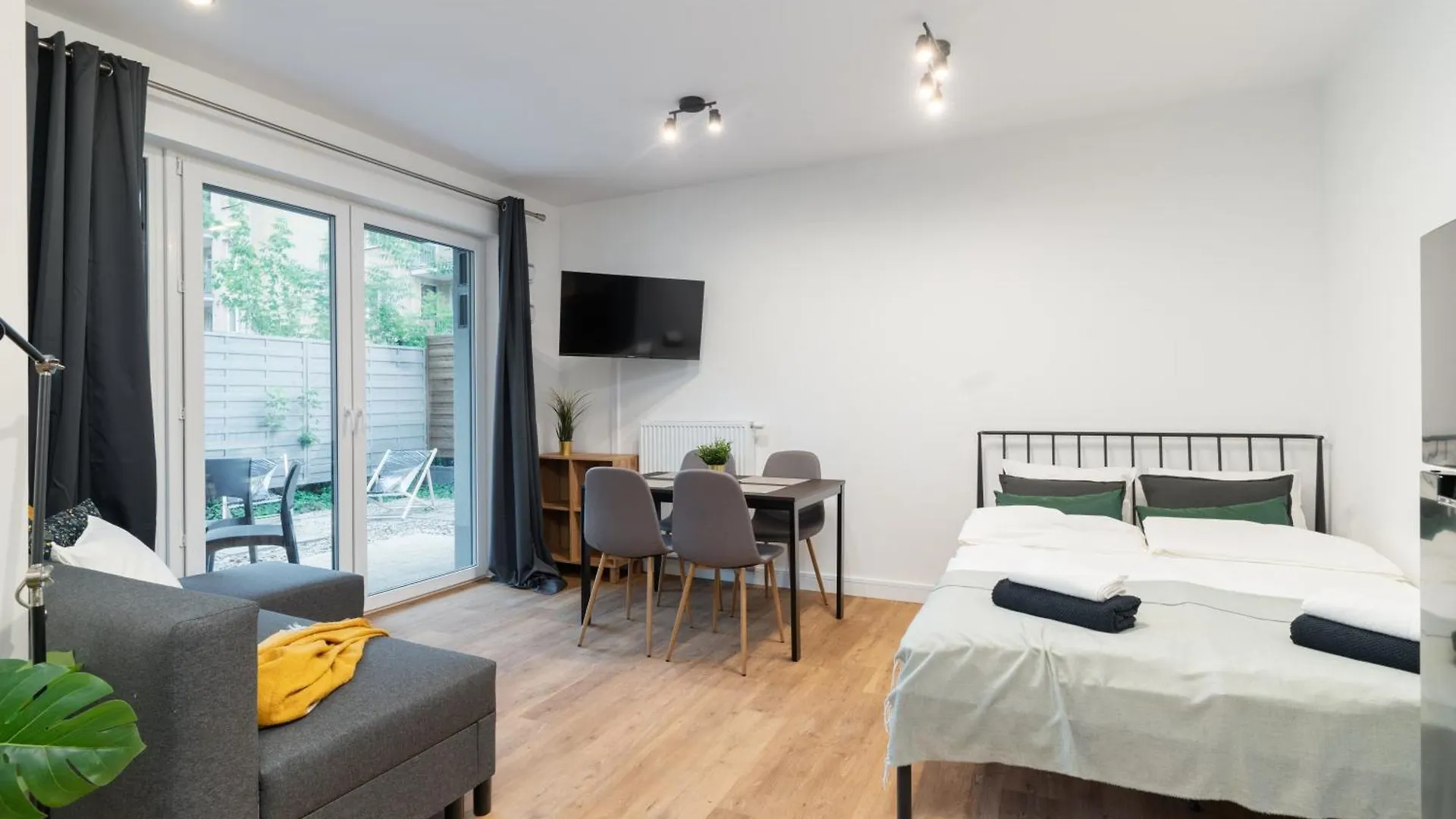 Lineburg Villa Apartments Warszawa 0*,