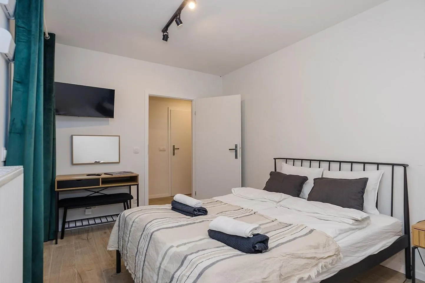 Lineburg Villa Apartments Warszawa