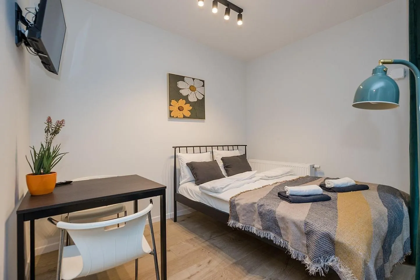 Lineburg Villa Apartments Warszawa