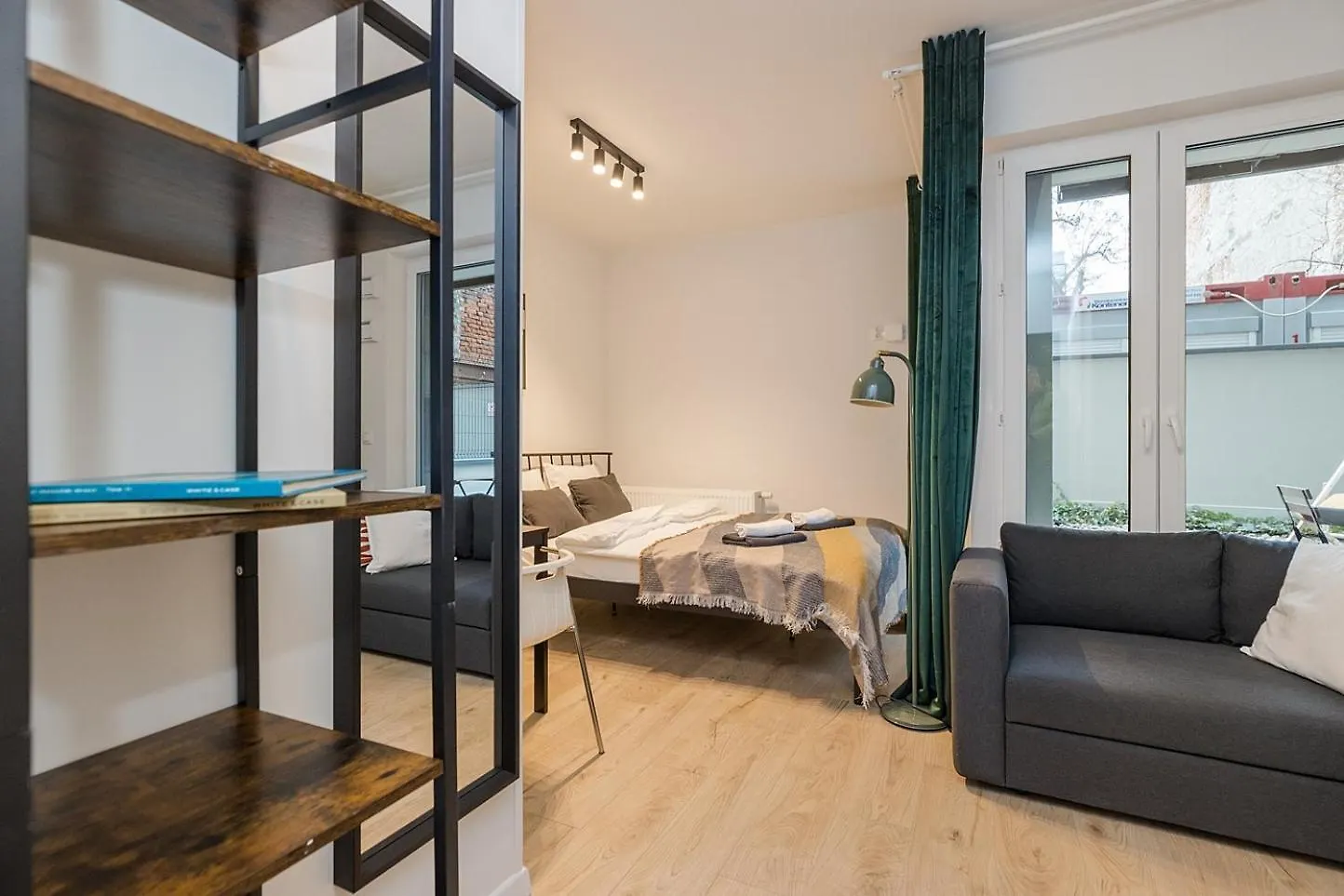 Lineburg Villa Apartments Warszawa 0*,