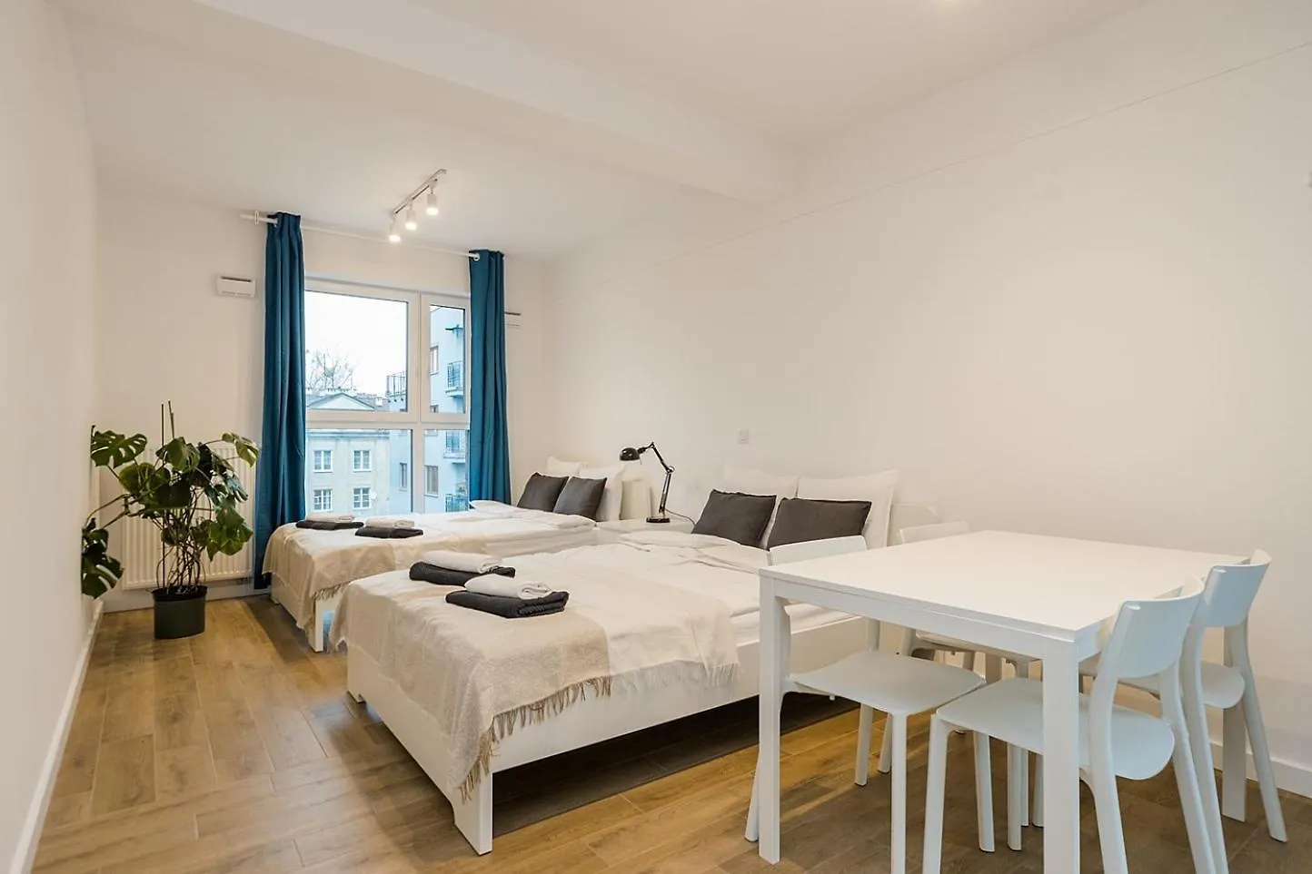 Lineburg Villa Apartments Warsaw 0*,  Poland