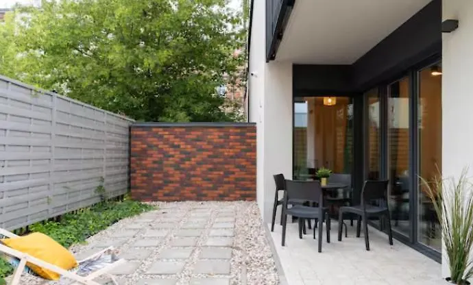 Lineburg Villa Apartments Warsaw