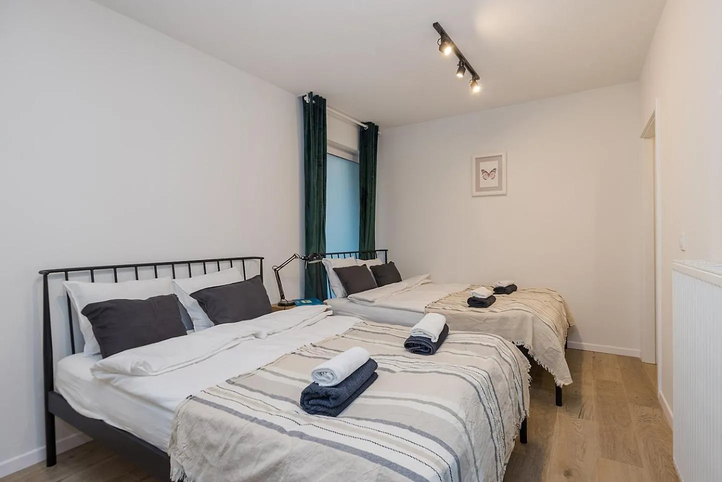 Lineburg Villa Apartments Warsaw