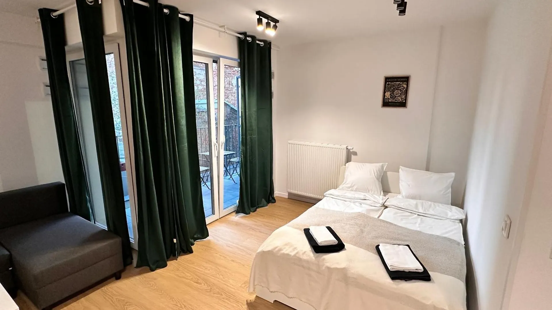 Lineburg Villa Apartments Warsaw