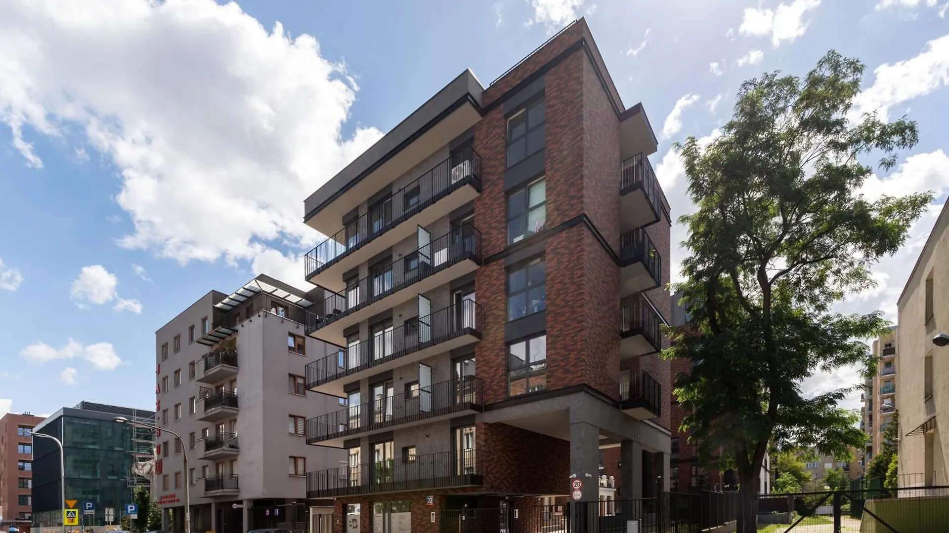 Lineburg Villa Apartments Warsaw
